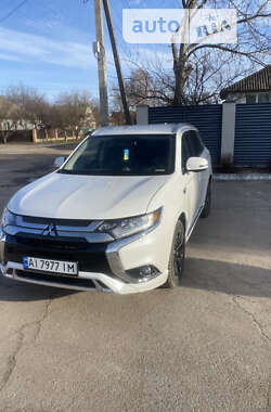 Ціни Mitsubishi Outlander Гібрид (HEV)