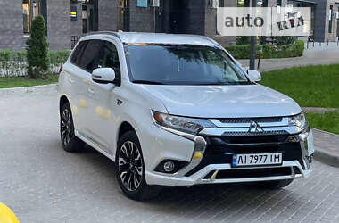 Ціни Mitsubishi Outlander Гібрид (HEV)