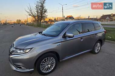 Ціни Mitsubishi Outlander Гібрид (HEV)