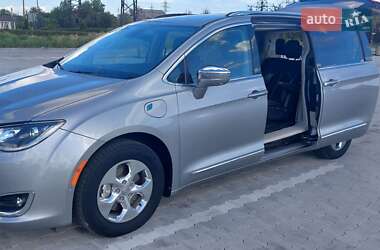 Ціни Chrysler Pacifica Гібрид (HEV)