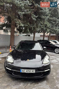 Ціни Porsche Panamera Гібрид (HEV)