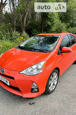 Цены Toyota Prius C Гибрид (HEV)