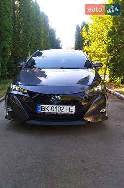 Цены Toyota Prius Prime Гибрид (HEV)