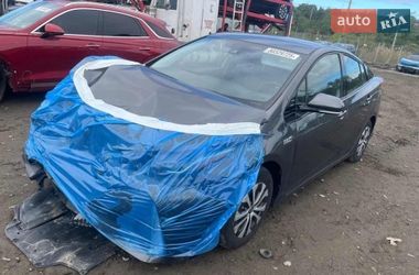 Цены Toyota Prius Prime Гибрид (HEV)