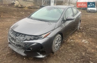 Ціни Toyota Prius Prime Гібрид (HEV)