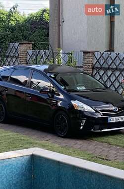 Цены Toyota Prius v Гибрид (HEV)