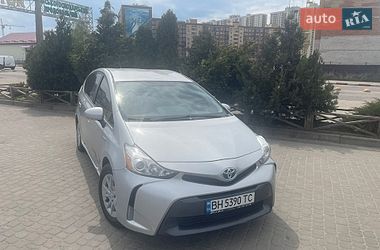 Цены Toyota Prius v Гибрид (HEV)