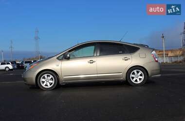 Цены Toyota Prius Гибрид (HEV)