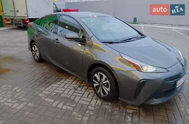 Цены Toyota Prius Гибрид (HEV)