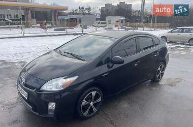 Цены Toyota Prius Гибрид (HEV)