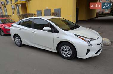 Цены Toyota Prius Гибрид (HEV)