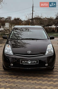 Ціни Toyota Prius Гібрид (HEV)