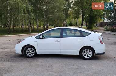 Ціни Toyota Prius Гібрид (HEV)