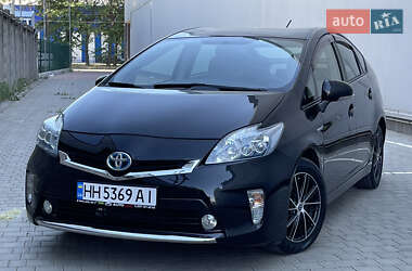 Ціни Toyota Prius Гібрид (HEV)