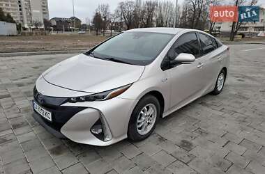 Цены Toyota Prius Гибрид (HEV)