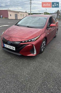 Цены Toyota Prius Гибрид (HEV)