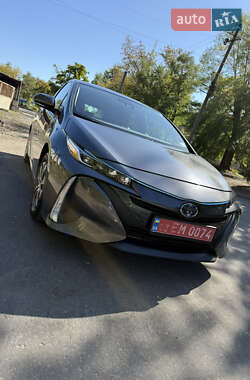 Ціни Toyota Prius Гібрид (HEV)