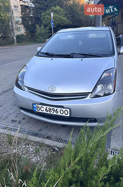 Ціни Toyota Prius Гібрид (HEV)