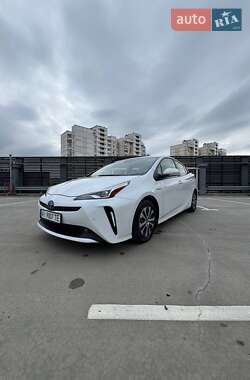 Цены Toyota Prius Гибрид (HEV)