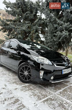 Цены Toyota Prius Гибрид (HEV)