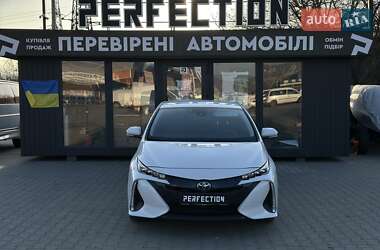 Цены Toyota Prius Гибрид (HEV)