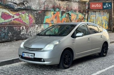 Цены Toyota Prius Гибрид (HEV)
