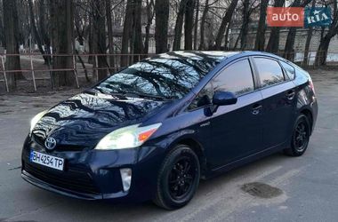 Цены Toyota Prius Гибрид (HEV)