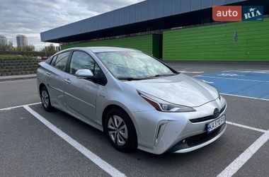 Цены Toyota Prius Гибрид (HEV)