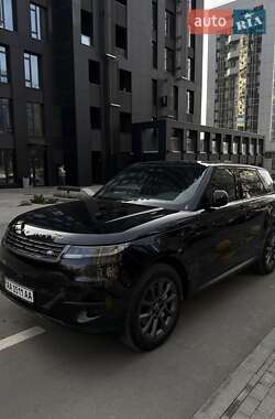 Ціни Land Rover Range Rover Sport Гібрид (HEV)