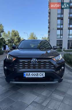 Ціни Toyota RAV4 Гібрид (HEV)