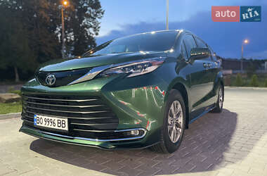 Цены Toyota Sienna Гибрид (HEV)