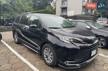 Цены Toyota Sienna Гибрид (HEV)