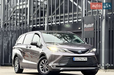 Цены Toyota Sienna Гибрид (HEV)