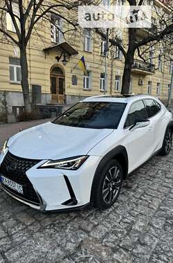 Ціни Lexus UX Гібрид (HEV)