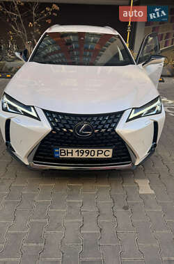 Ціни Lexus UX Гібрид (HEV)