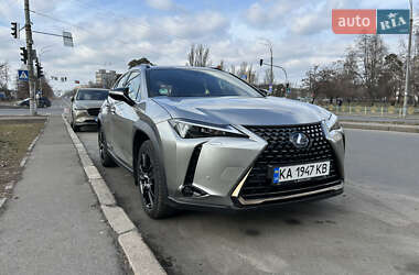 Ціни Lexus UX Гібрид (HEV)