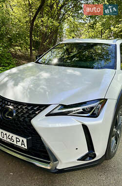 Ціни Lexus UX Гібрид (HEV)