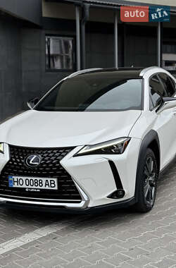 Ціни Lexus UX Гібрид (HEV)