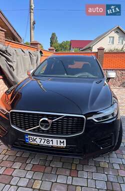 Цены Volvo XC60 Гибрид (HEV)
