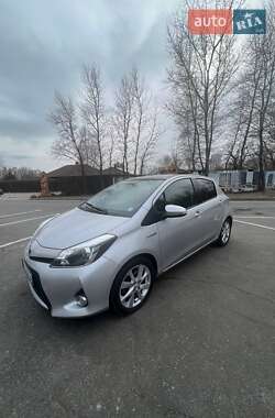 Ціни Toyota Yaris Гібрид (HEV)