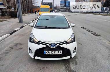 Ціни Toyota Yaris Гібрид (HEV)