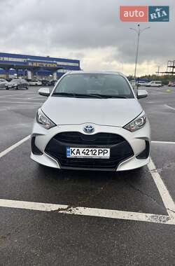 Цены Toyota Yaris Гибрид (HEV)