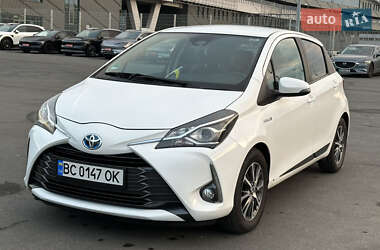 Ціни Toyota Yaris Гібрид (HEV)