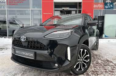 Ціни Toyota Yaris Гібрид (HEV)