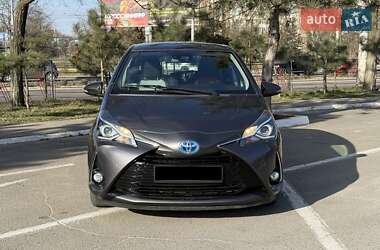 Ціни Toyota Yaris Гібрид (HEV)