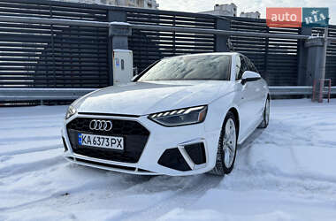 Ціни Audi A4 Гібрид (MHEV)