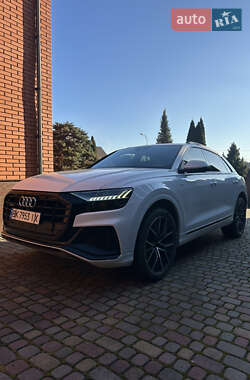 Ціни Audi Q8 Гібрид (MHEV)