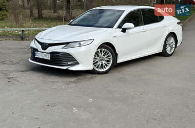 Ціни Toyota Camry Гібрид (PHEV)