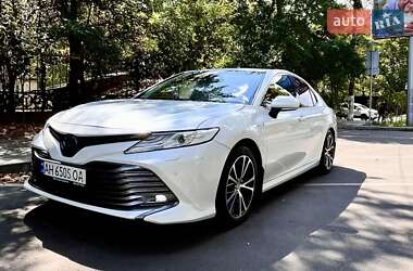 Цены Toyota Camry Гибрид (PHEV)