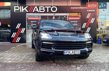 Ціни Porsche Cayenne Гібрид (PHEV)